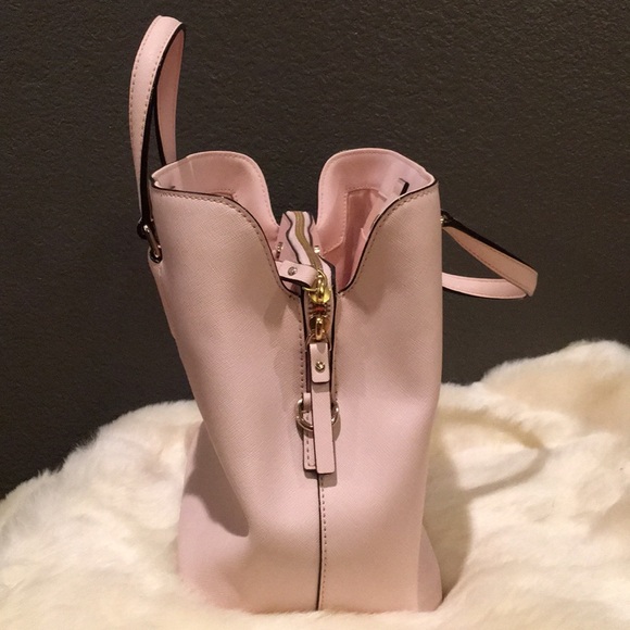 New Kate Spade Handbag - Picture 2 of 11